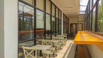 บริเวณภายนอก