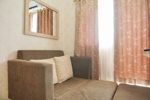 Chambre | 2 chambres, bureau, Wi-Fi gratuit, draps fournis