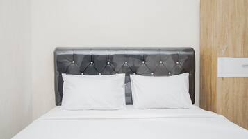 Free WiFi, bed sheets