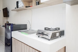 Room - Lovely Studio Apartment M-Town Residence near Summarecon Mall (Gading Serpong)