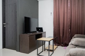 Room | 2 bedrooms, free WiFi, bed sheets - Dapper 2BR at Baileys Apartment (South Tangerang)