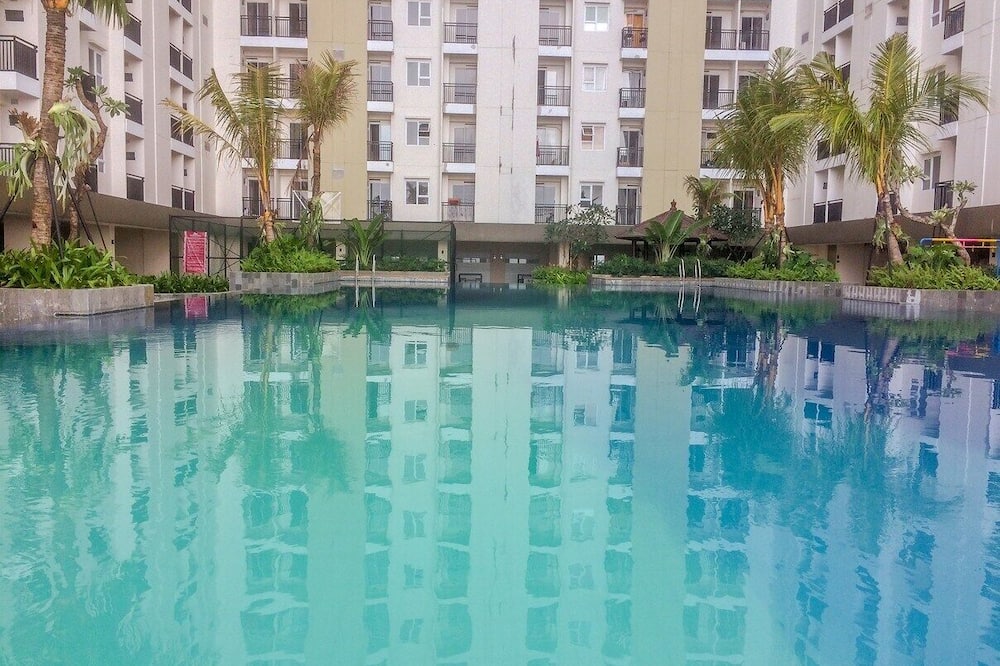 Homey 3BR Apartment at The Jarrdin Cihampelas