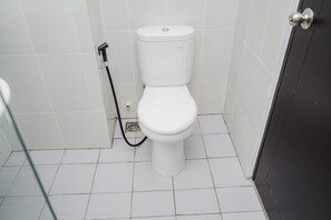 Phòng | Phòng tắm | Buồng tắm vòi sen, đồ dùng nhà tắm miễn phí, khăn tắm 