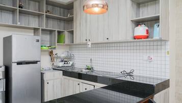 Room | 2 bedrooms, free WiFi, bed sheets