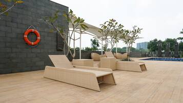 Kolam renang outdoor