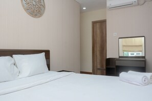 Room | 2 bedrooms, free WiFi, bed sheets - Comfortable 2BR Apartment at Pejaten Park Residence (Jakarta)