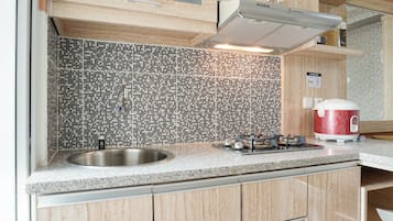 Room | 2 bedrooms, free WiFi, bed sheets