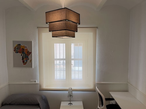 Typical town house on the ground floor, well lit and a large equipped terrace.