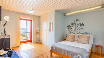 Studio, 1 Bedroom | Individually decorated, individually furnished, bed sheets