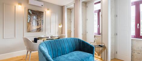 Apartment, 1 Bedroom | Living area