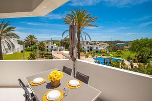 Apartment, 2 Bedrooms | Balcony - Happy House in Clube Albufeira (Albufeira)