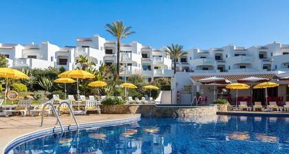 Albufeira Family Oasis with Pool