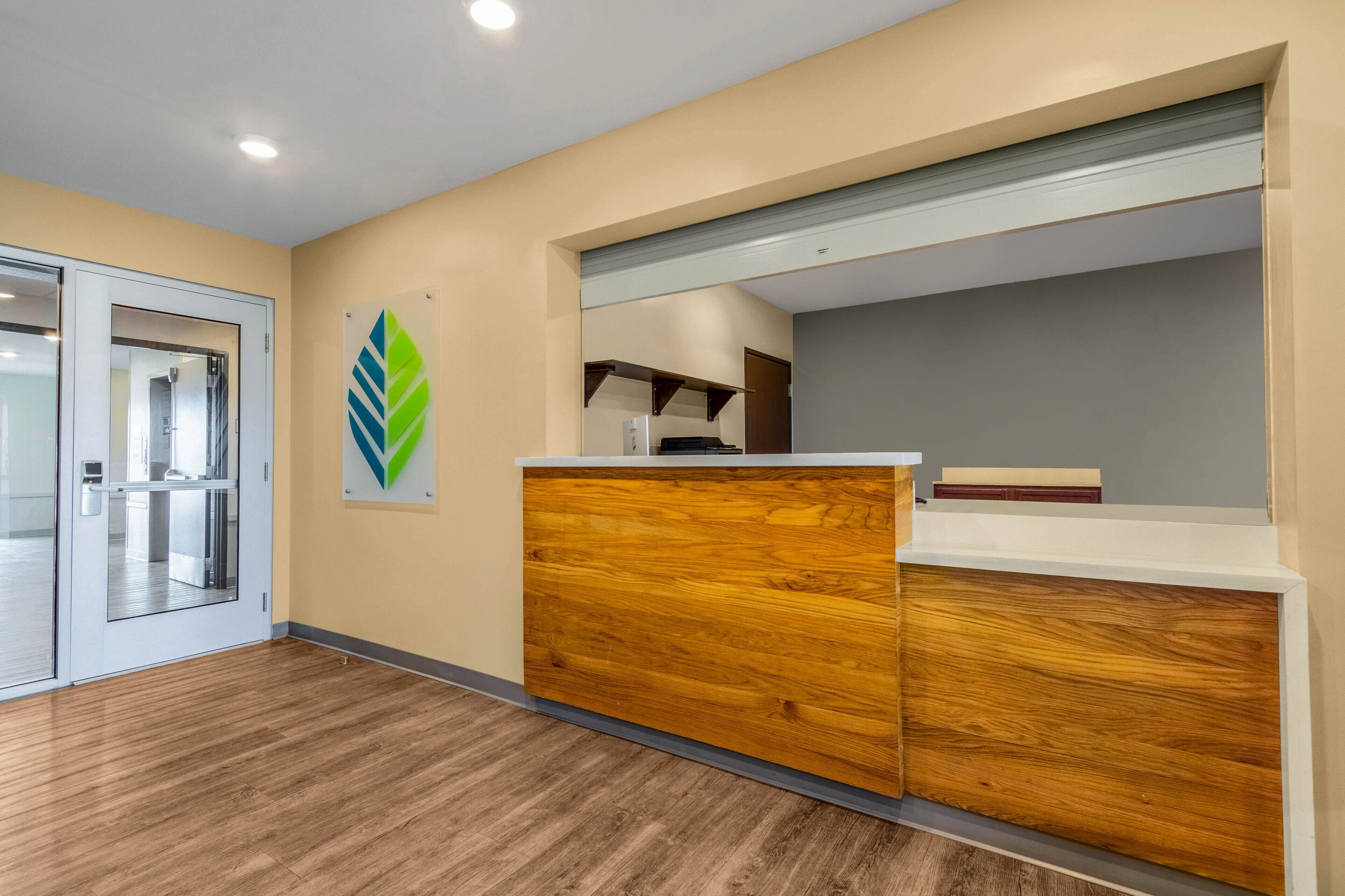Photo - WoodSpring Suites Jacksonville - South