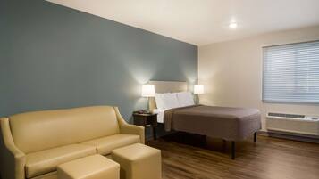 Skrivebord, gratis Wi-Fi, sengetøj