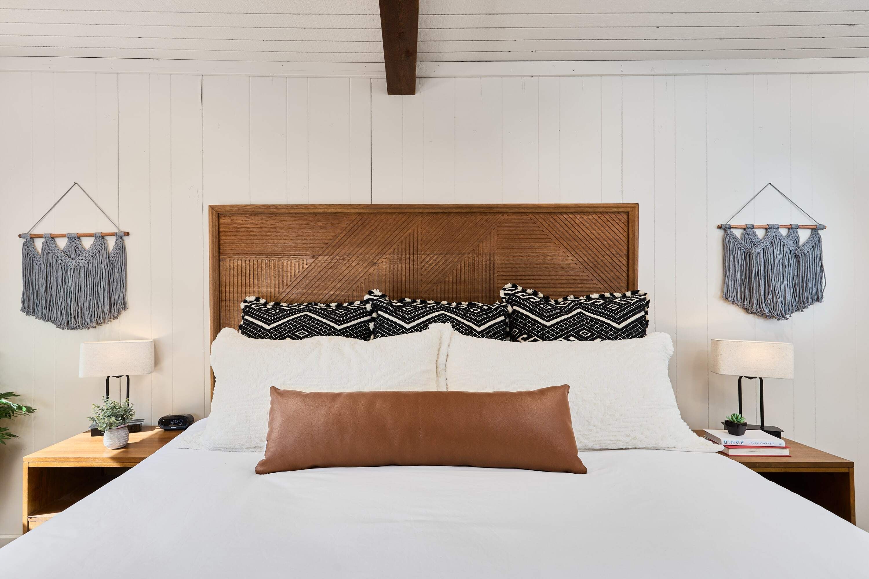 3 slaapkamers, een strijkplank/strijkijzer, reisbedje, wifi