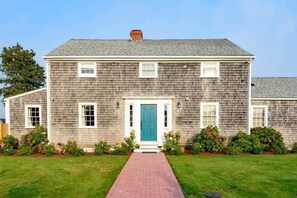 Exterior - Luxurious Nantucket Getaway | Heated Pool (Nantucket)