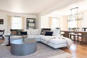 Smart TV, offices - Luxurious Nantucket Getaway | Heated Pool (Nantucket)