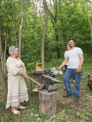 Дом для отдыха "ДиВо"  Река Рось, гранитные обнажениями, экскурсии