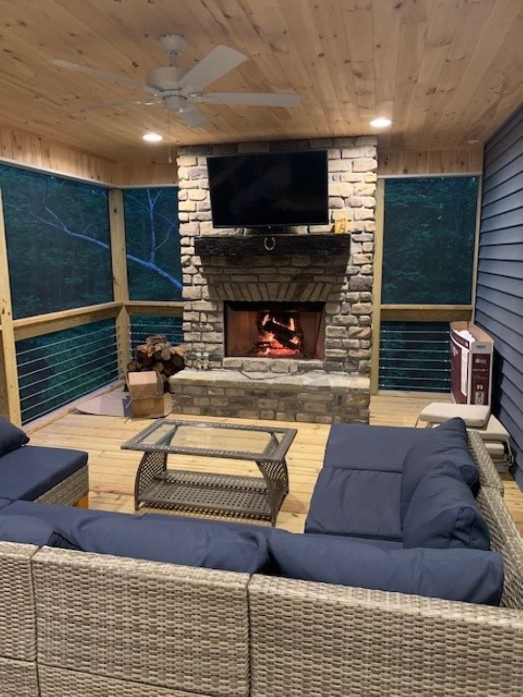 Screened in porch
