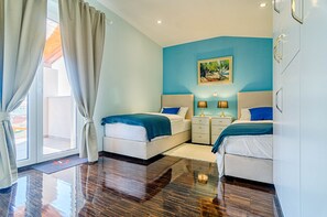 4 bedrooms, WiFi - Captain´s House - Riesiger Garten und Beheizter Pool (Fažana)