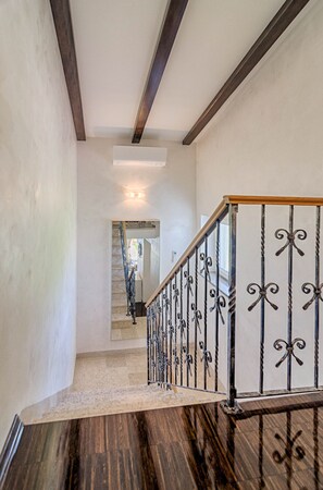 Interior - Captain´s House - Riesiger Garten und Beheizter Pool (Fažana)