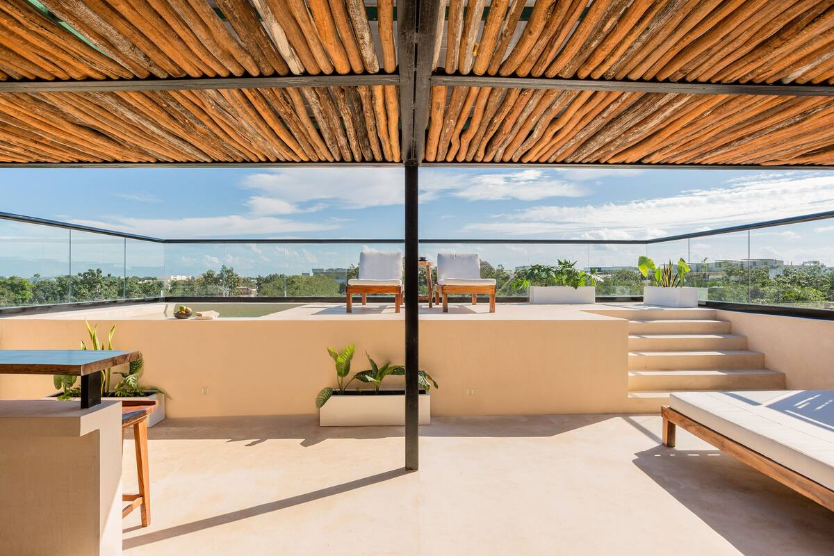 Penthouse Premium, 1 grand lit et 1 canapé-lit, piscine privée, vue jardin | Piscine privée