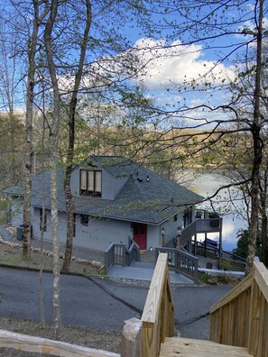Exterior - Connestee Falls Lake Front with Hot Tub, Family Friendly, Mountain living! (Brevard)