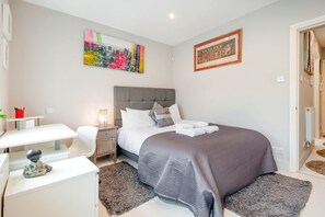 Superior House (2 Bedrooms) | 2 bedrooms, premium bedding, individually decorated