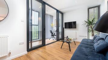 Smart TV, offices