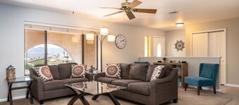 Come stay at the Pirate’s Den in Lake Havasu!