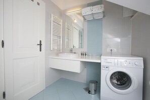 Hair dryer, soap, shampoo - Superior Studio with Terrace 902 Vijugasta Street 15 (Split)