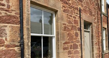 Wee Bunker - Central Location