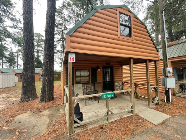 Exterior - Cabin 14 at Tranquility Bay Resort (Zwolle)