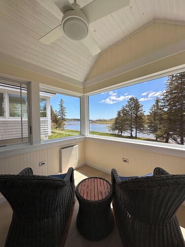 Elegant oceanfront home on Bass Harbor close to Acadia National Park