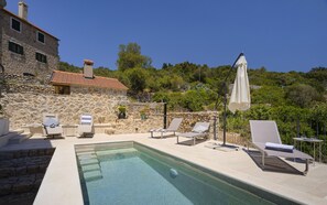 Piscine extérieure, piscine chauffée