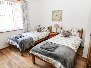 Cottage | Interior - Rose Bank (Belford)