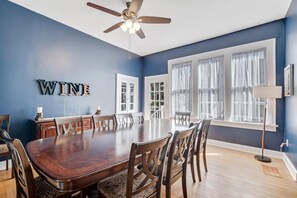 Dining - The Beautiful Waterfront Boyce House (St. Augustine)