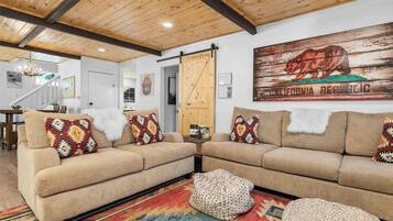 TV, fireplace, offices