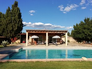 Alberca al aire libre
