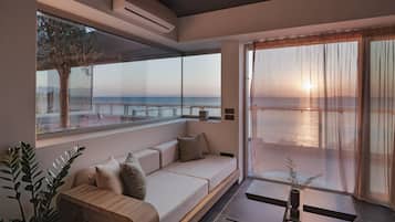 Loft Apartment, Sea View | Ropa de cama de alta calidad y caja de seguridad en la habitación