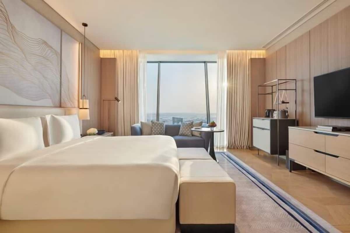1 bedroom, minibar, in-room safe, laptop workspace