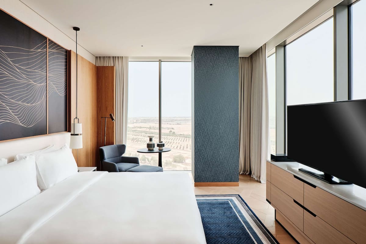 Grand, Suite | 1 bedroom, minibar, in-room safe, laptop workspace