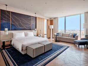 普通套房 (Club) | 迷你吧、客房內保險箱、筆電工作空間、隔音