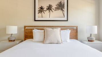 Appartement Premium, 3 chambres, cuisine (Self Check-in with Virtual Front Desk) | Surmatelas, décoration personnalisée, ameublement personnalisé, bureau