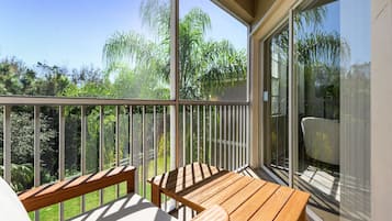 Family Apartment, 2 Bedrooms (Self Check-in with Virtual Front Desk) | Balcony