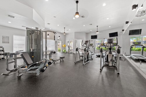 Kasa Wellington South Florida