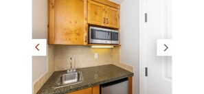 Frigobar, microondas