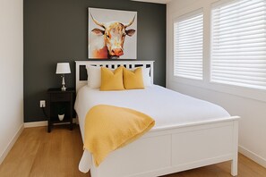 1 bedroom, WiFi, bed sheets