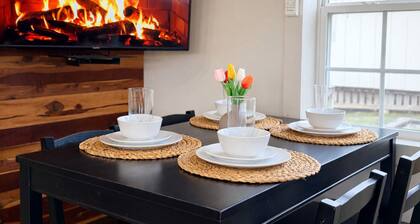 Greeter Falls Lodge Cottage #7