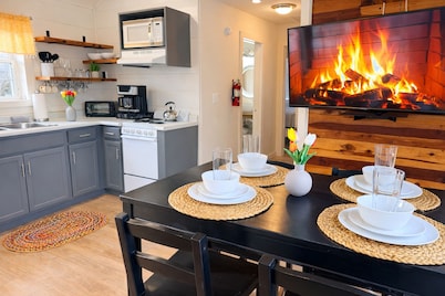 Greeter Falls Lodge Cottage #7